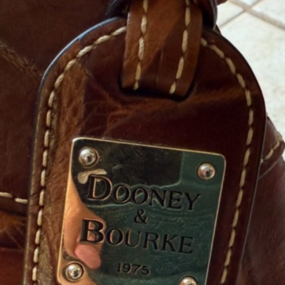 Dooney & Bourke Sky Zip Zip Satchel (Brand New). - Picture 4 of 11